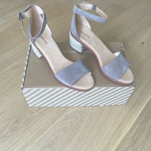 Soludos Capri Mid Heel NWT